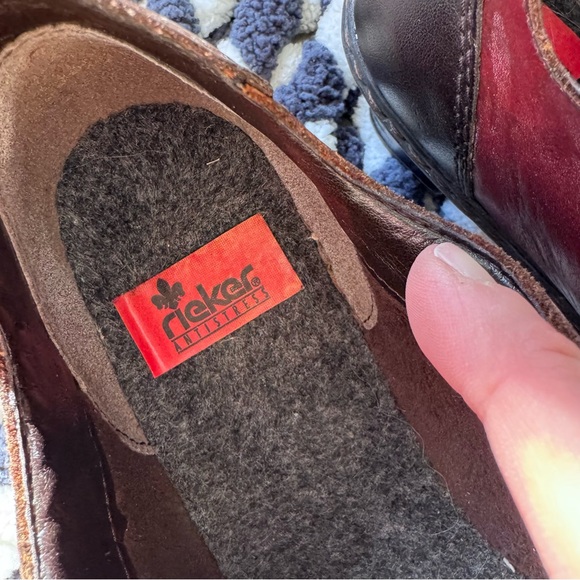 Rieker Red and Brown Women's mules - Picture 6 of 7